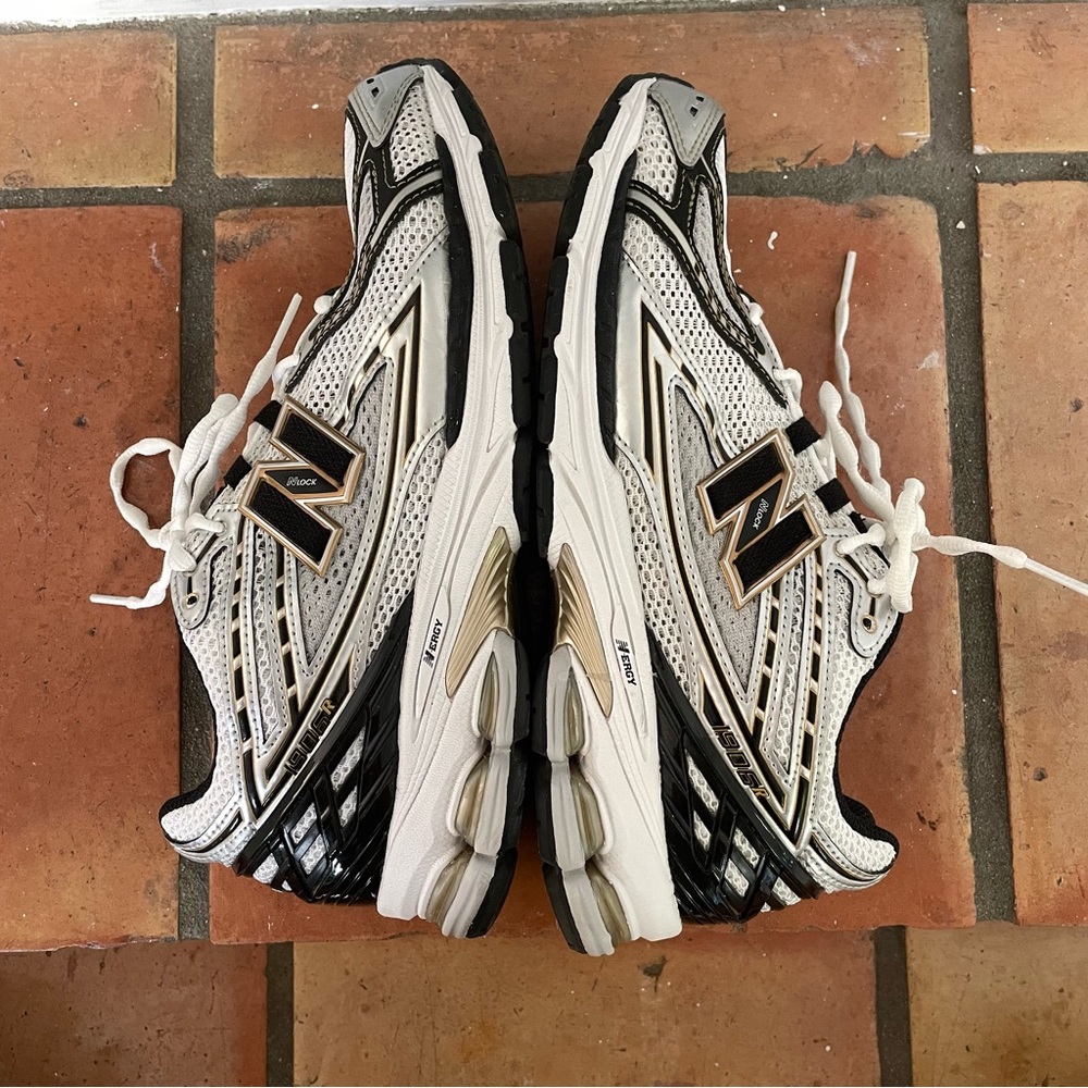 Gently used New Balance 1906R sneakers | M10/W11.5